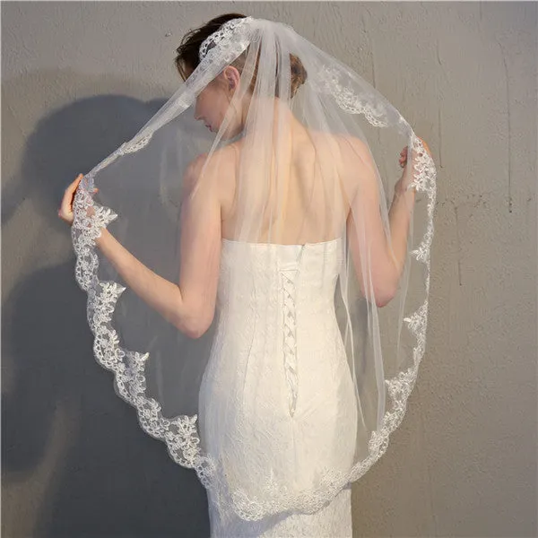 Charming Tulle Wedding Veil With Appliques WV006