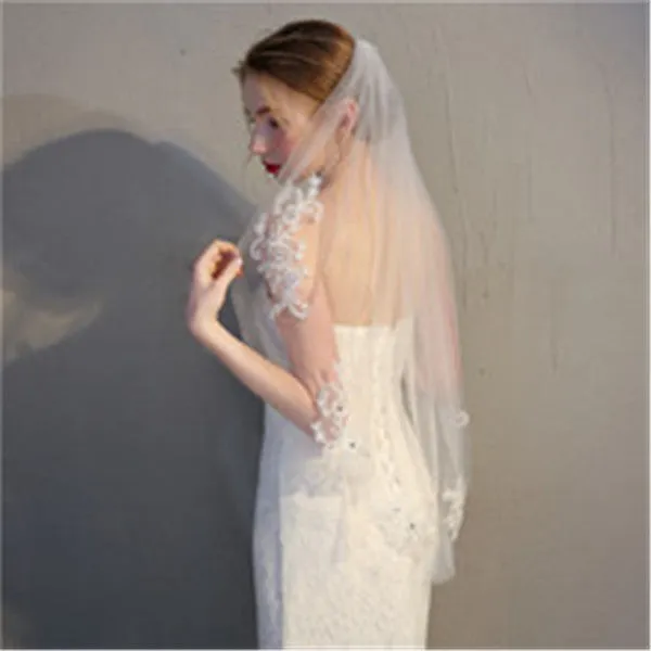 Charming Tulle Wedding Veil With Appliques WV006